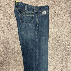 31x32 cinch jeans like brand new. Starch and ready to go